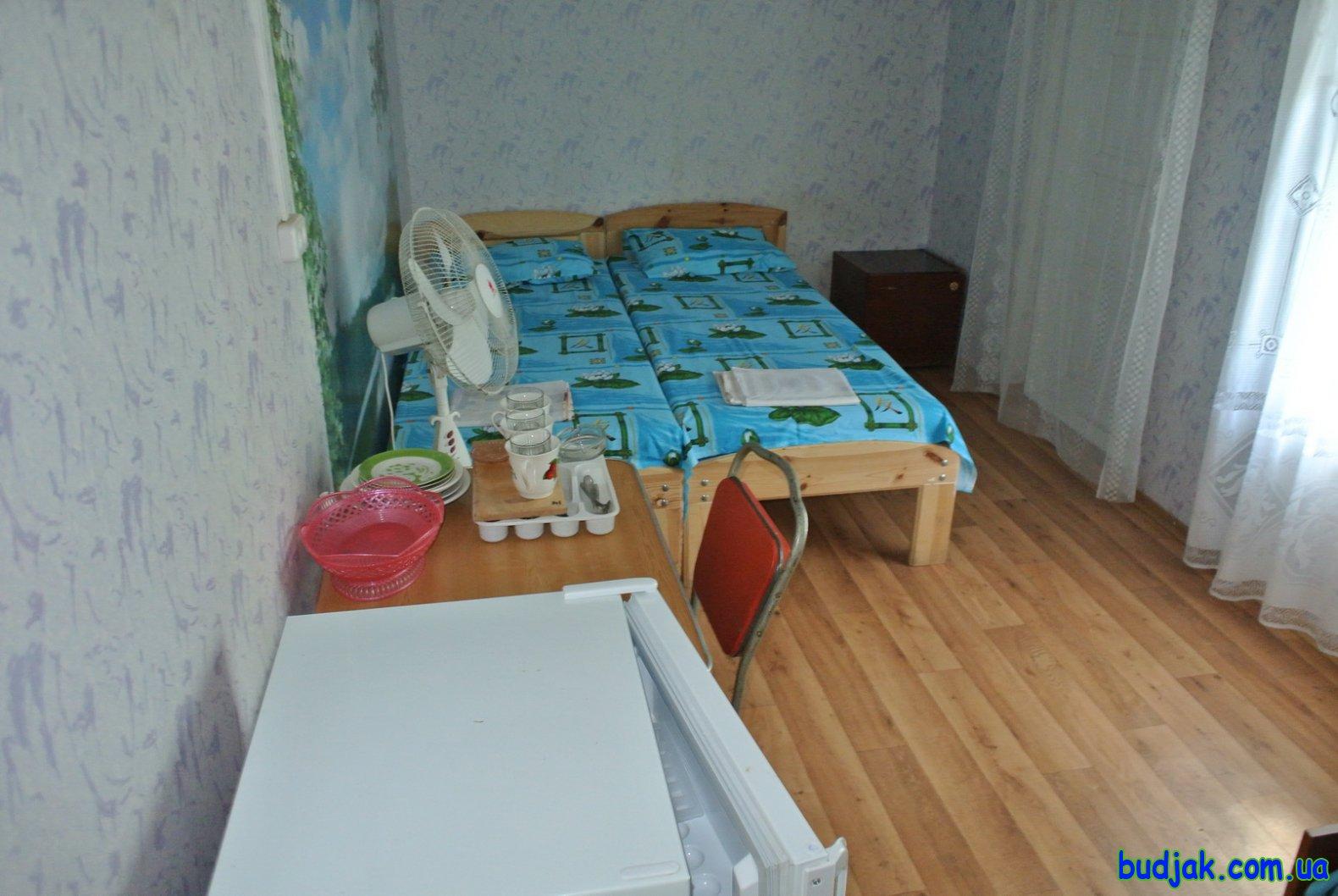 Частный коттедж отдыха «Дубовая роща» на курорте Лебедевка. Фото № 10971