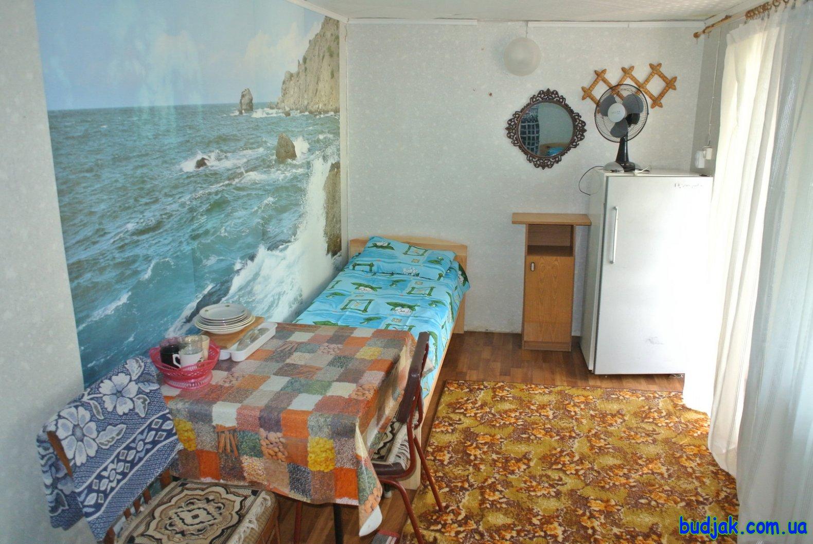 Частный коттедж отдыха «Дубовая роща» на курорте Лебедевка. Фото № 10985