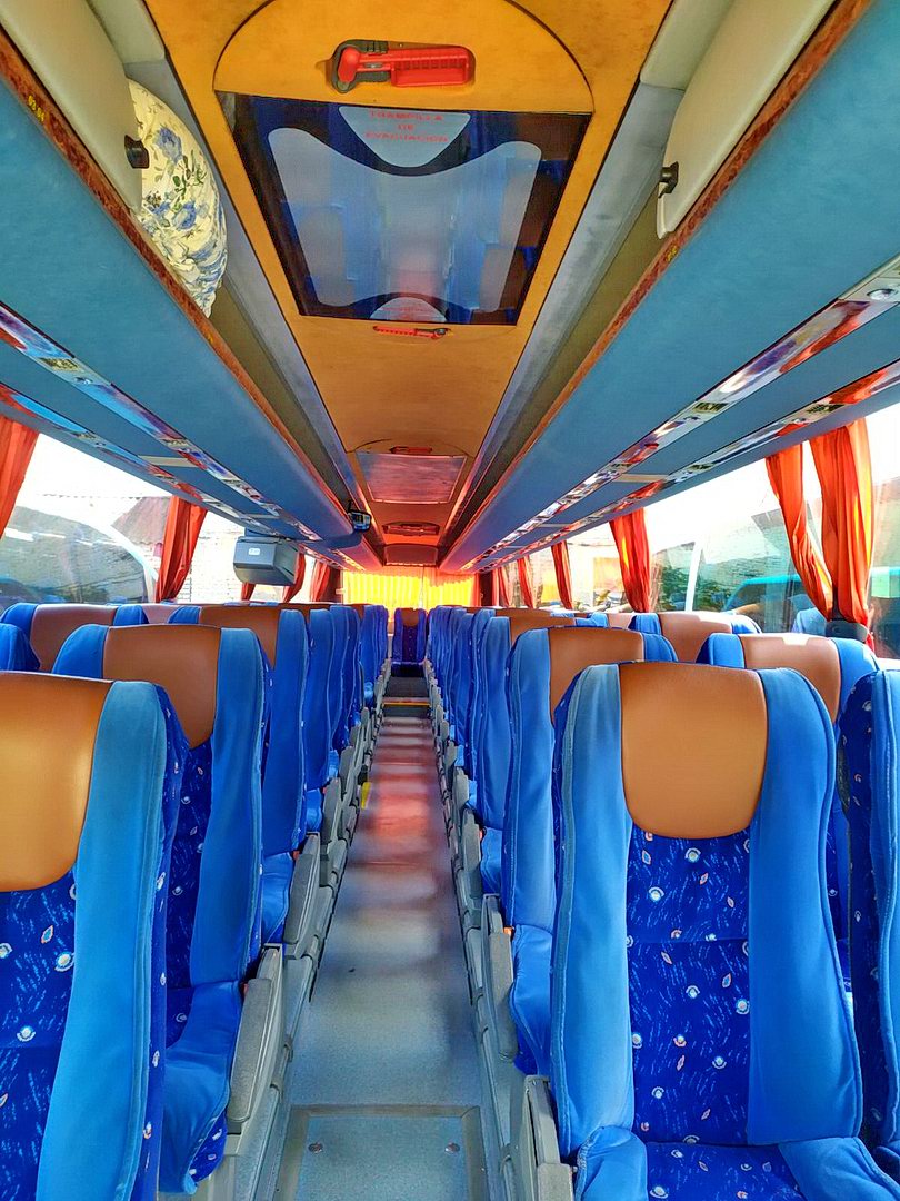 Пассажирские перевозки комфортабельным автобусом Борисполь - Киев – Рассейка – Киев - Борисполь